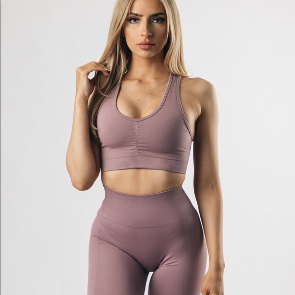 Alphalete amplify sports bra purple dove - Picture 9 of 16